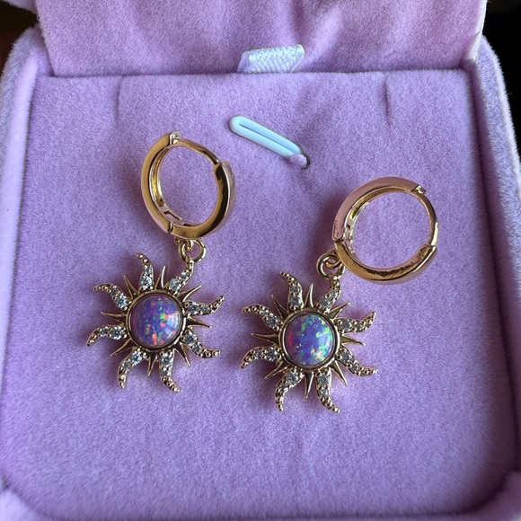 Tangled Inspired Jewelry Set - Picture 2 of 7